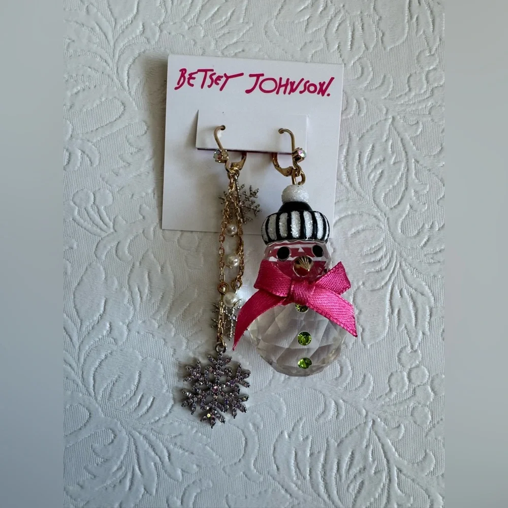 Betsey Johnson Snowman Mismatch Earrings